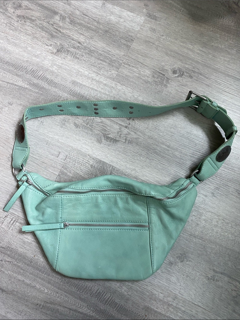Free People Sea Green Wilder leather sling bag - Picture 3 of 5
